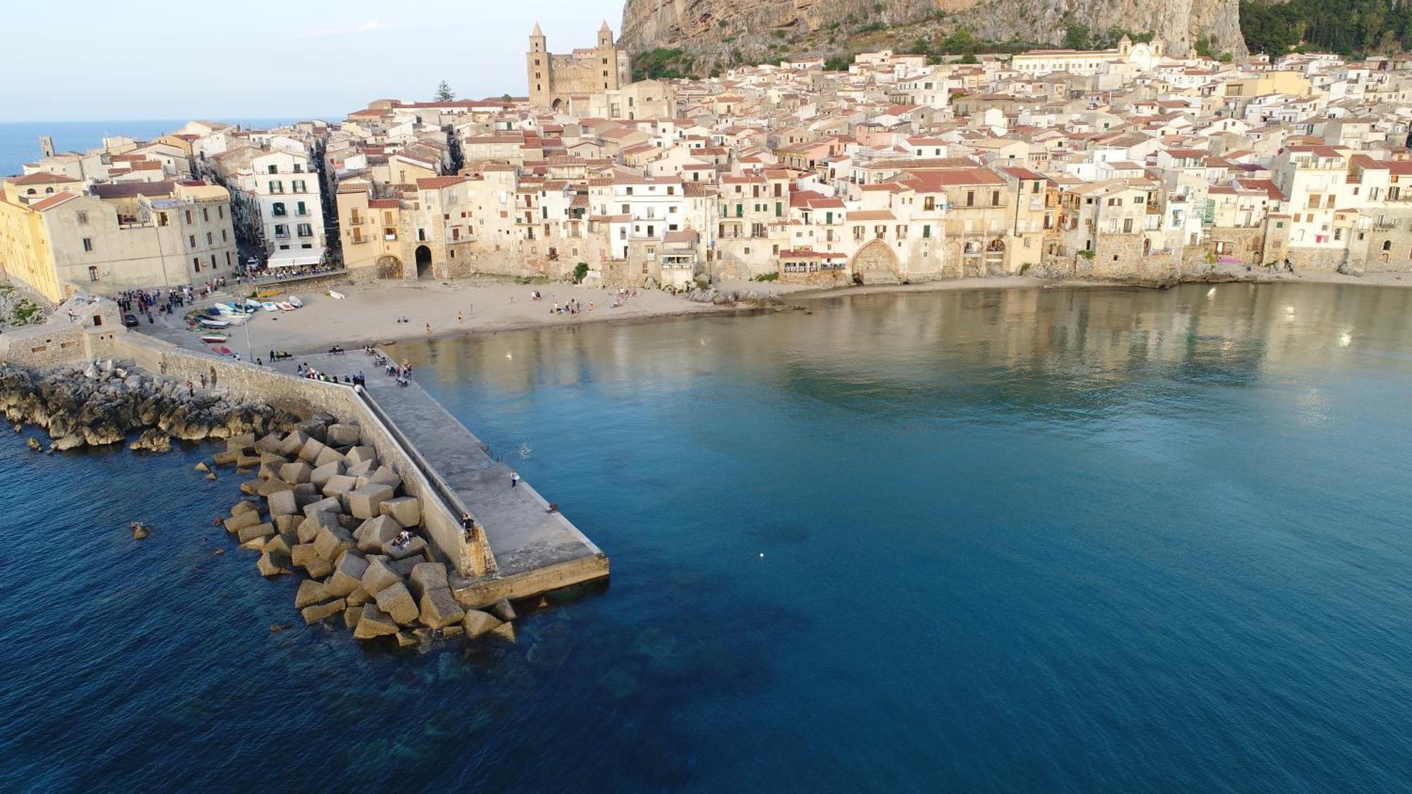 شقة Devalu Casa Del Mare تْشيفالو المظهر الخارجي الصورة